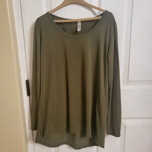 BLOUSE Lula Roe SIZE: SMALL Olive